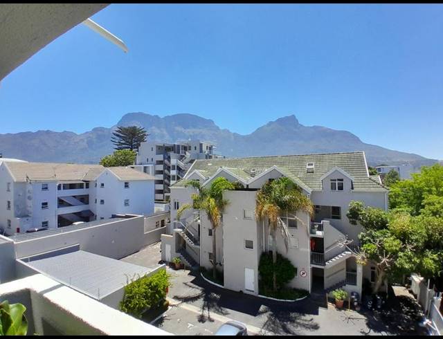 2 BEDROOM PROPERTY TO RENT IN CLAREMONT